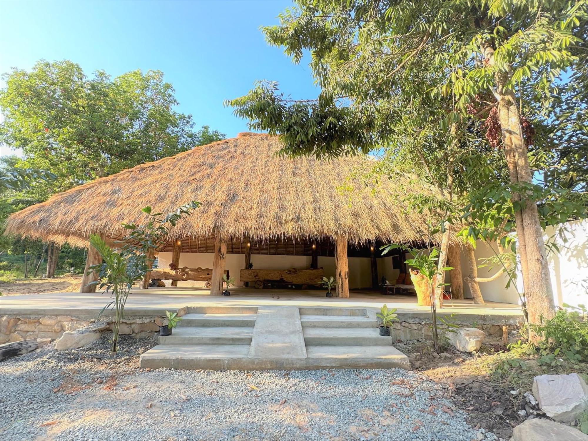 Long Beach Resort Koh Rong Sok San Village Экстерьер фото