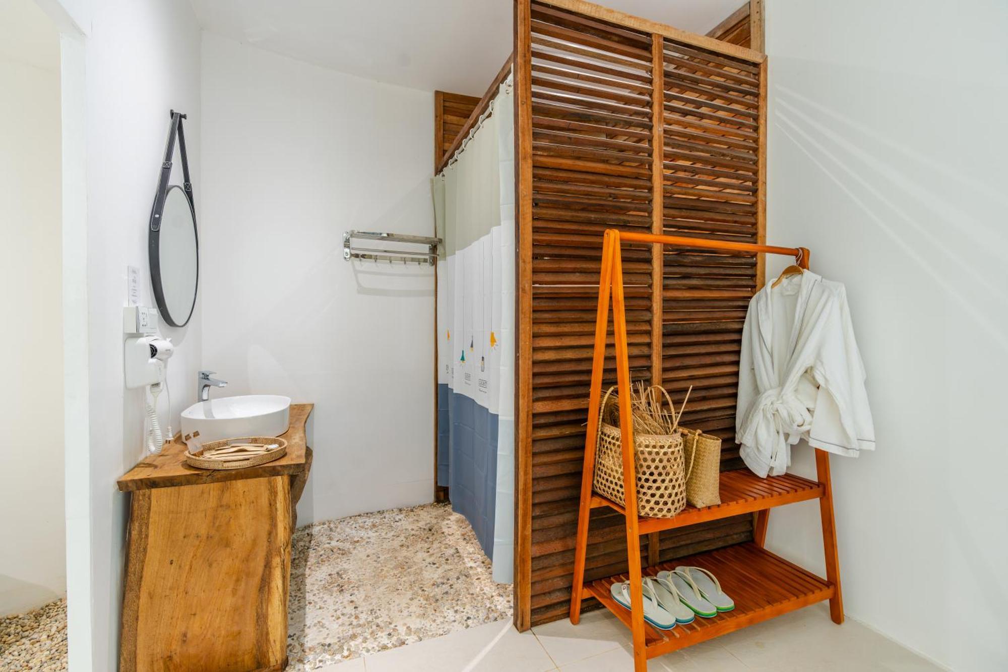 Long Beach Resort Koh Rong Sok San Village Экстерьер фото